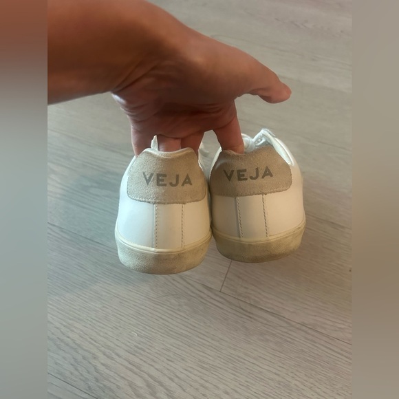 Size 10 - VEJA Esplar Leather Extra White W - Picture 5 of 8